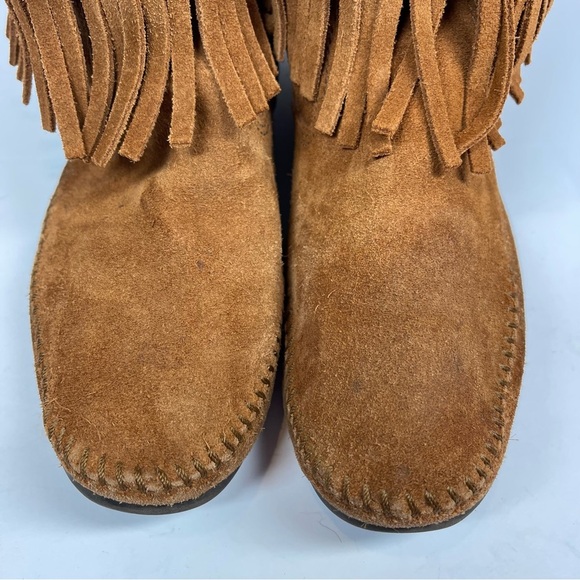 Minnetonka Brown 3-Layer Fringe Boots Size 10M - Picture 6 of 14